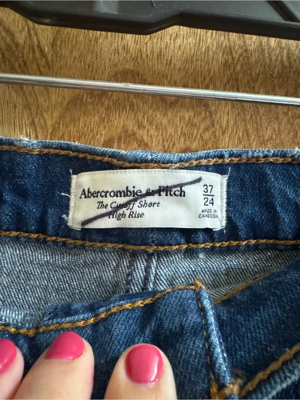 Abercrombie & Fitch Plus The Cutoff Shorts High Rise Distressed 37/24 (24) Denim